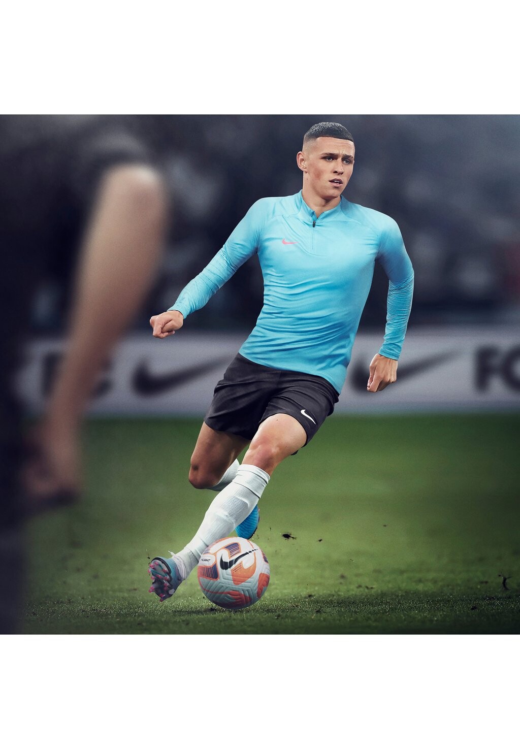 

Бутсы Nike