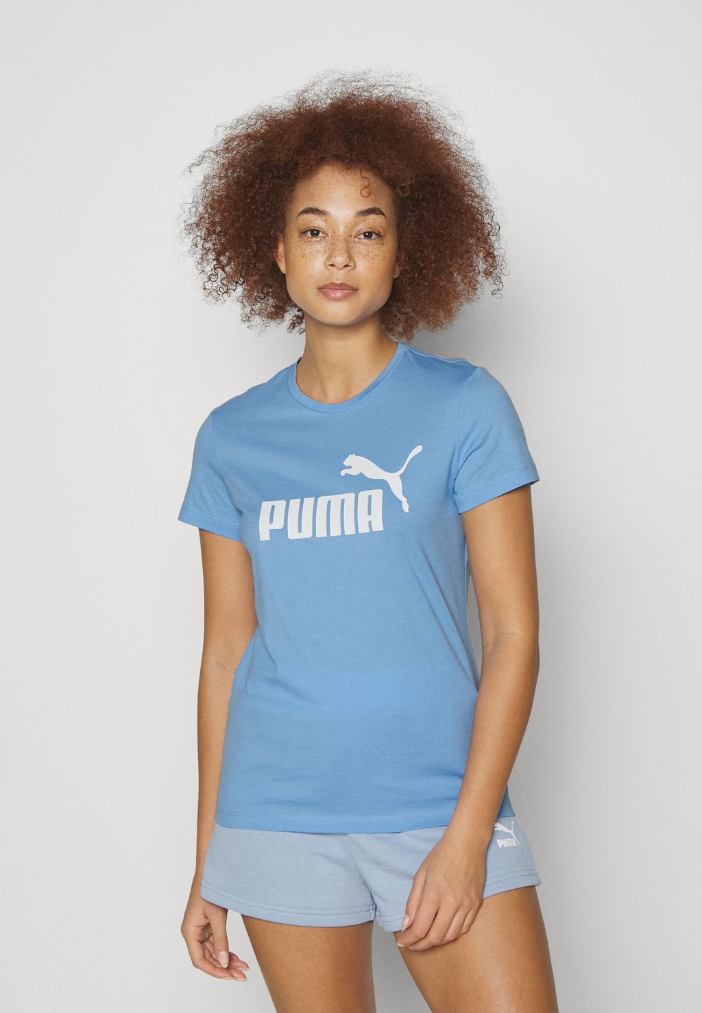 

Футболка с принтом Puma