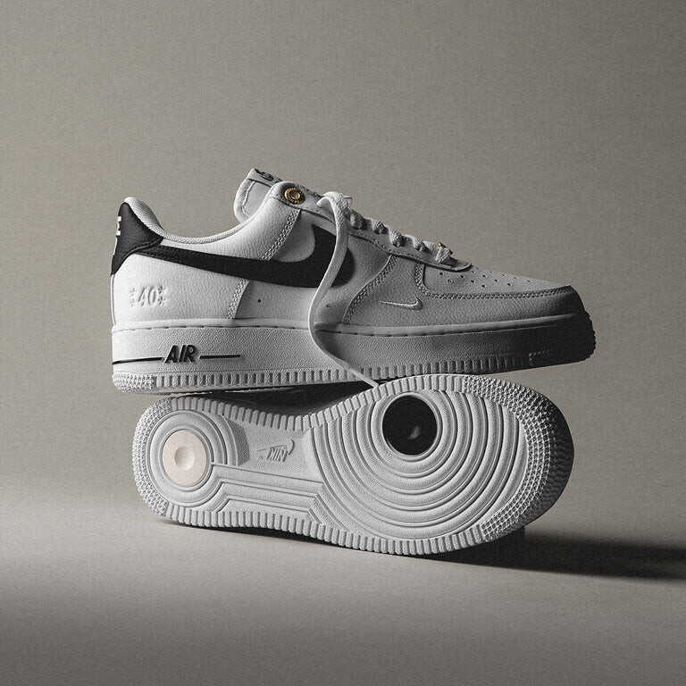 

Кроссовки Air Force 1 '07 Lv8 Nike, белый