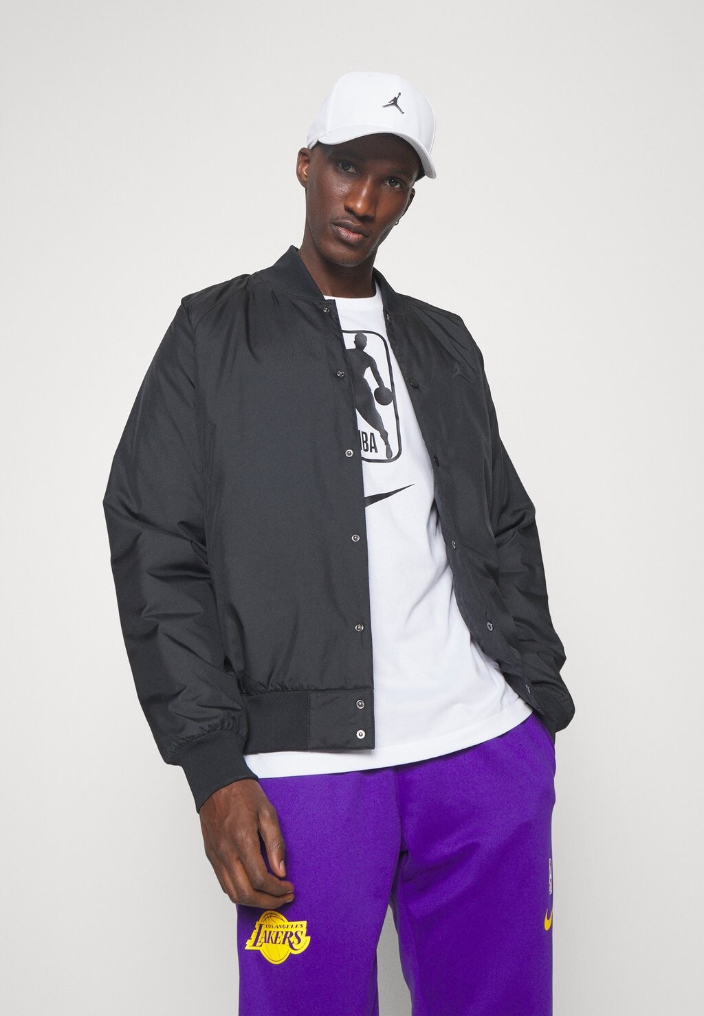 

Спортивные брюки Nike Nba Los Angeles Lakers, фиолетовый / амарилло