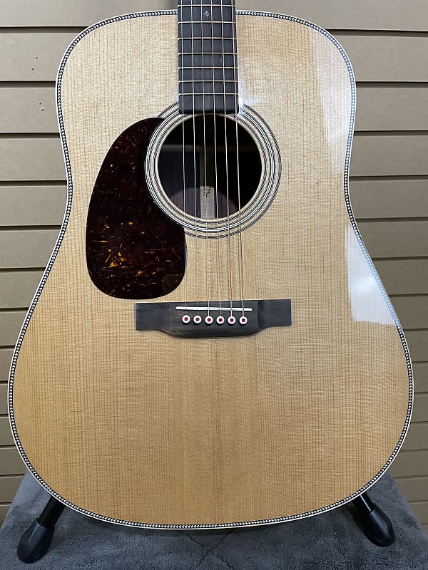 Акустическая гитара Martin D-28 Modern Deluxe Left-Handed Acoustic Guitar - Natural w/ OHSC + FREE Shipping #870