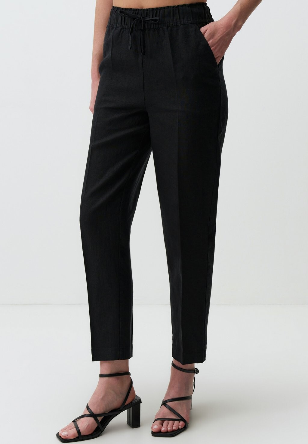 

Брюки HIGH WAIST WITH TIES Jimmy Key, черный