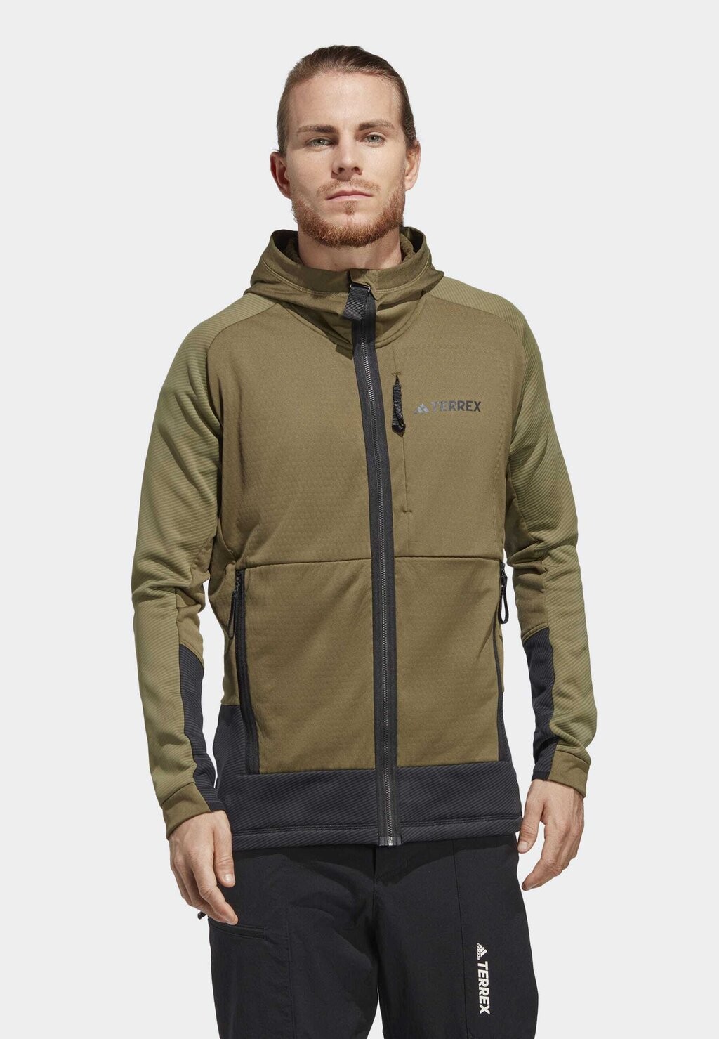 

Флисовая куртка Adidas