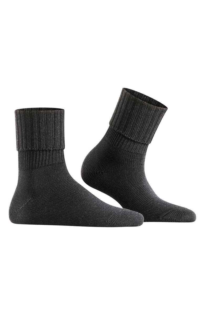 

Носки с ребристыми манжетами Striggings FALKE