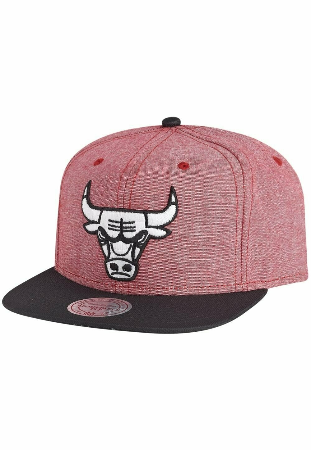 

Бейсболка ISLES CHICAGO BULLS Mitchell & Ness, цвет red
