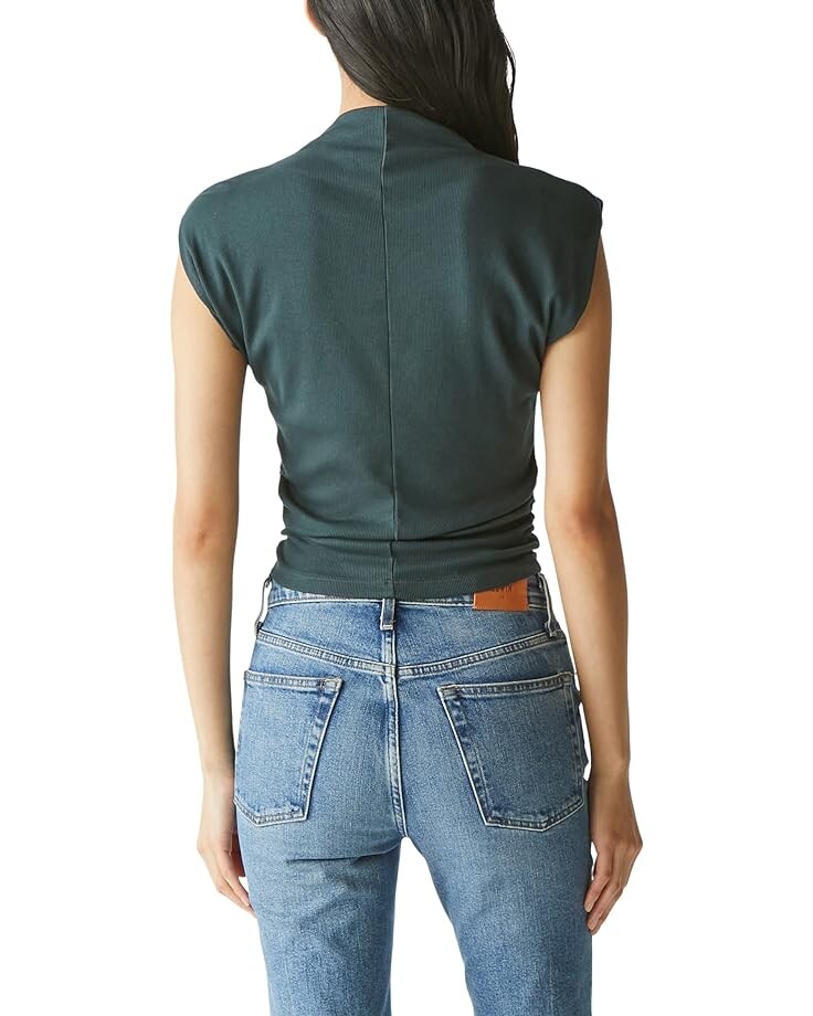 

Топ Michael Stars Amara Mock Neck Powershoulder Top, цвет Dark Ivy