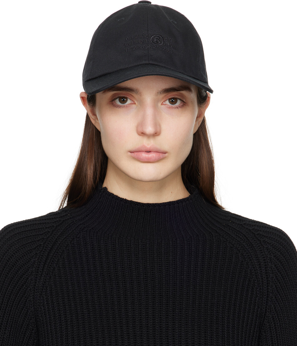 

Черная кепка с цифровой подписью Mm6 Maison Margiela