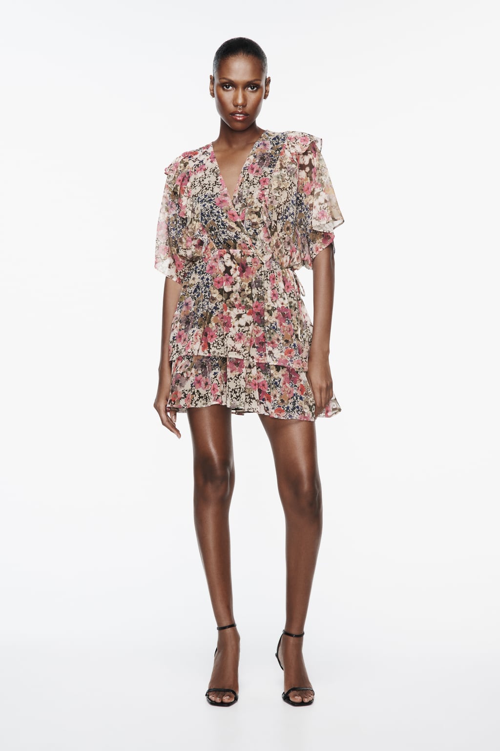 

Короткое платье с цветочным принтом ZARA, разноцветный