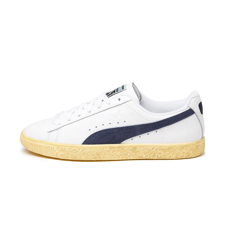 

Кроссовки Clyde Vintage Puma, белый