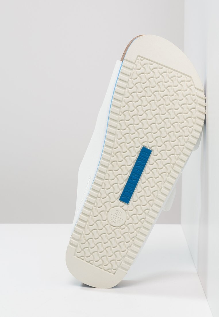 

Мюли ARIZONA Birkenstock, белый