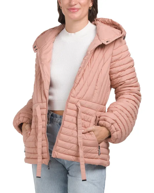 

Складная стеганая куртка с поясом на талии Bcbgmaxazria, цвет Coral