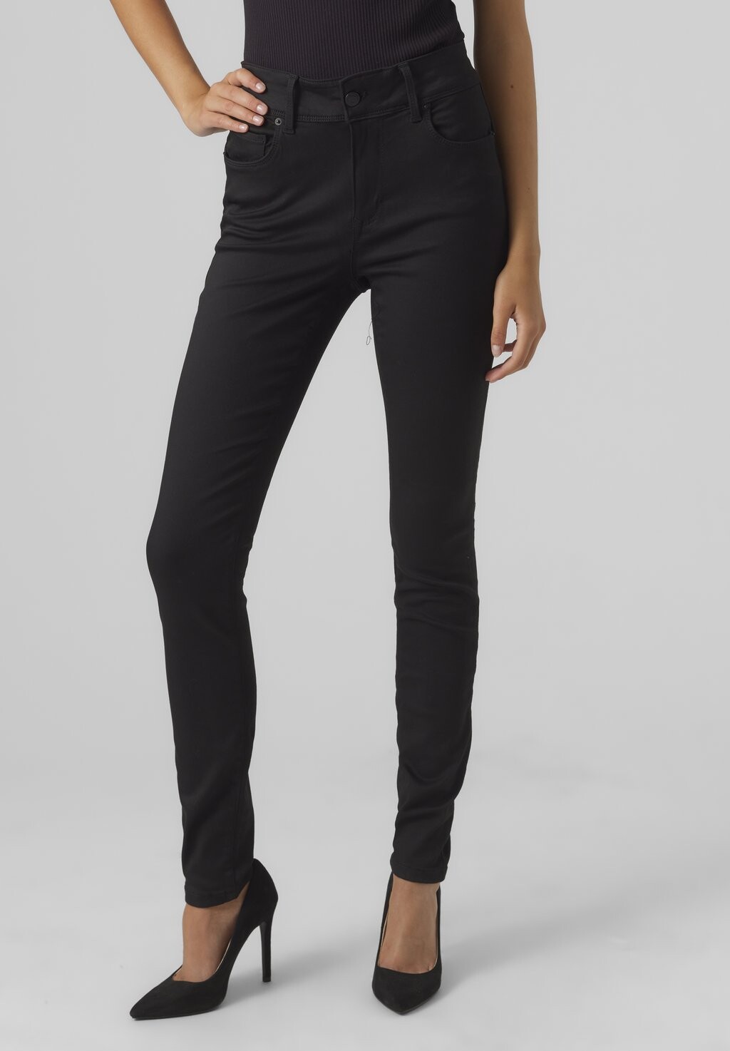 

Джинсы скинни Vero Moda