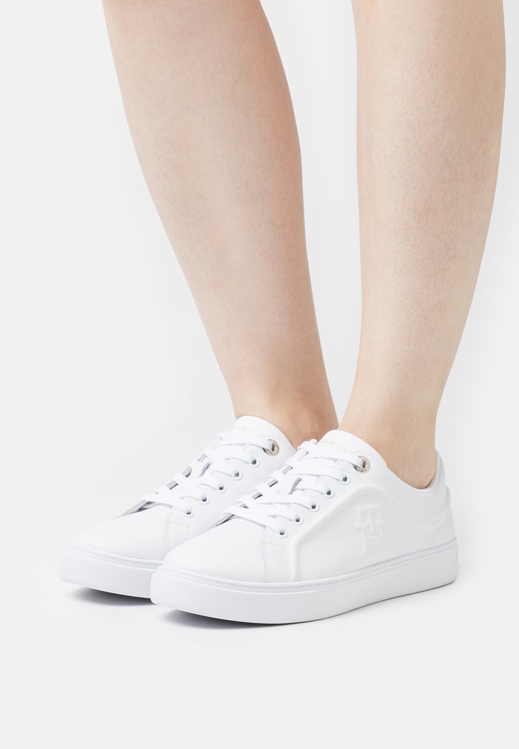 

Кроссовки Tommy Hilfiger, белый