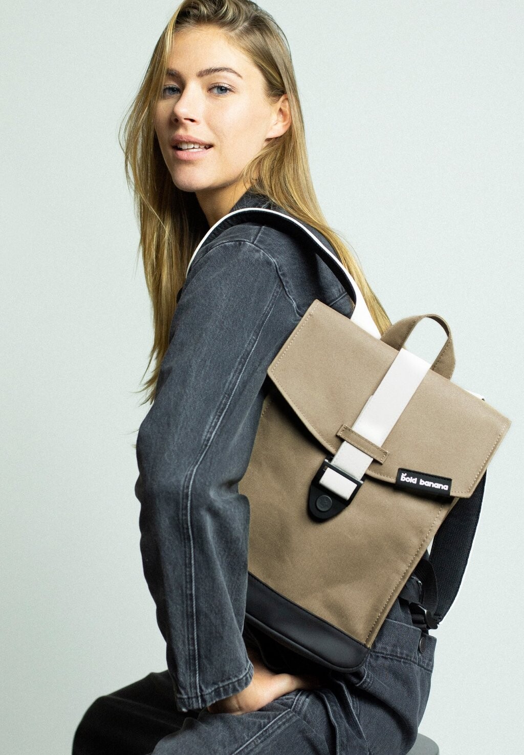 

Рюкзак ENVELOPE MINI 8L Bold Banana, зеленый