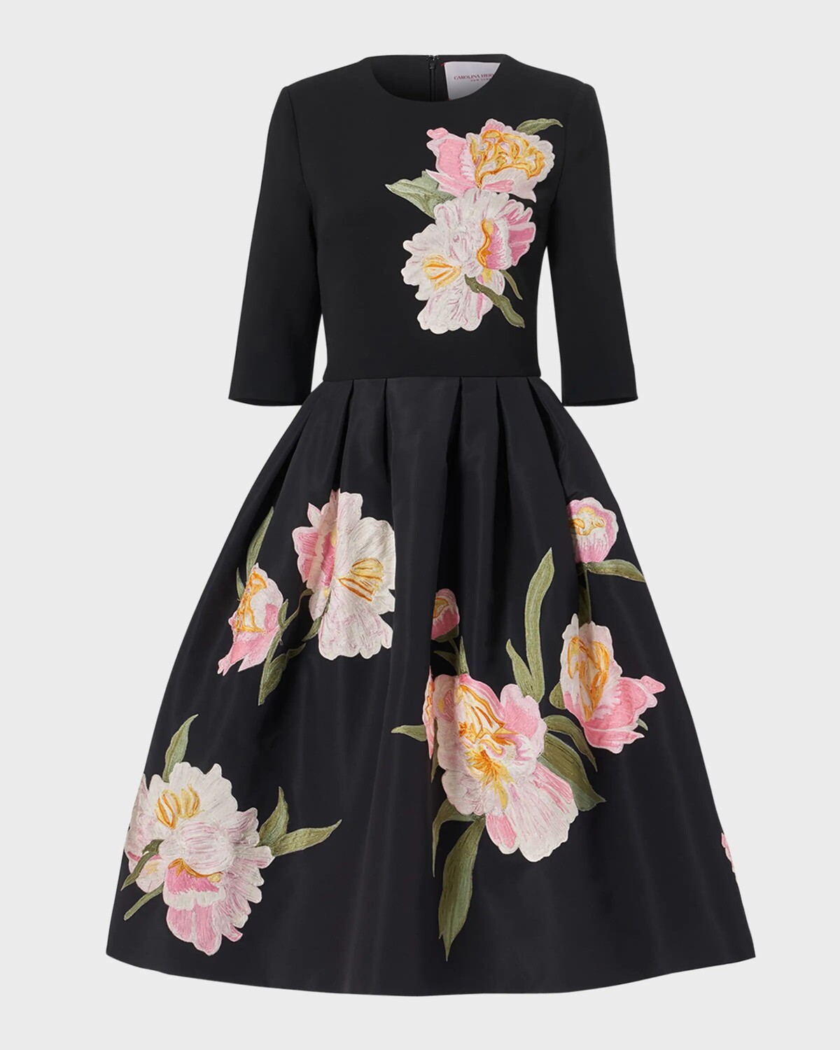 

Плиссированное платье с цветочной вышивкой и рукавами до локтя Carolina Herrera, цвет Black Multi