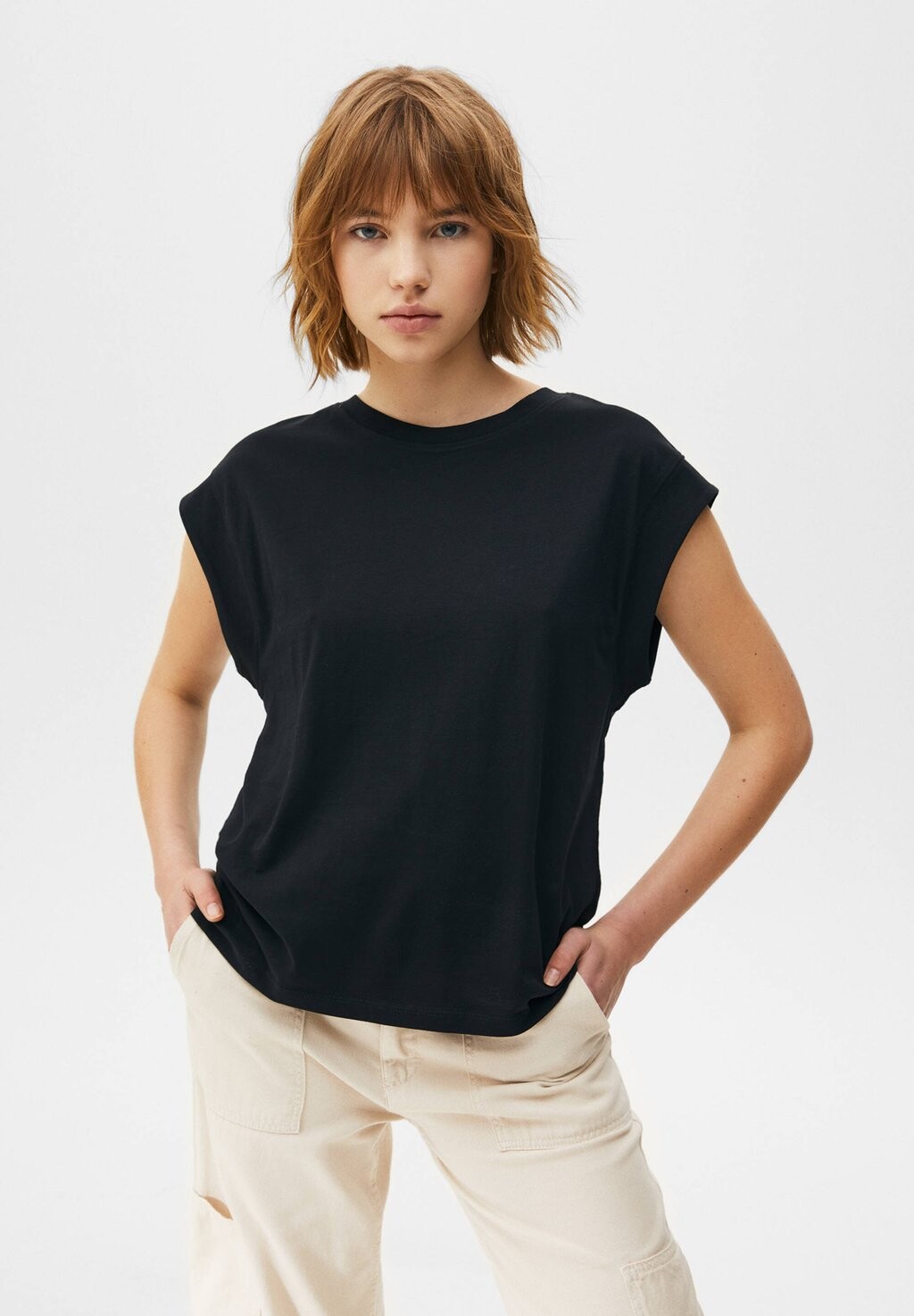 

Базовая футболка PULL&BEAR, Черный