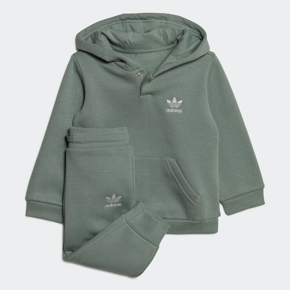 

Толстовка Adidas IC9111