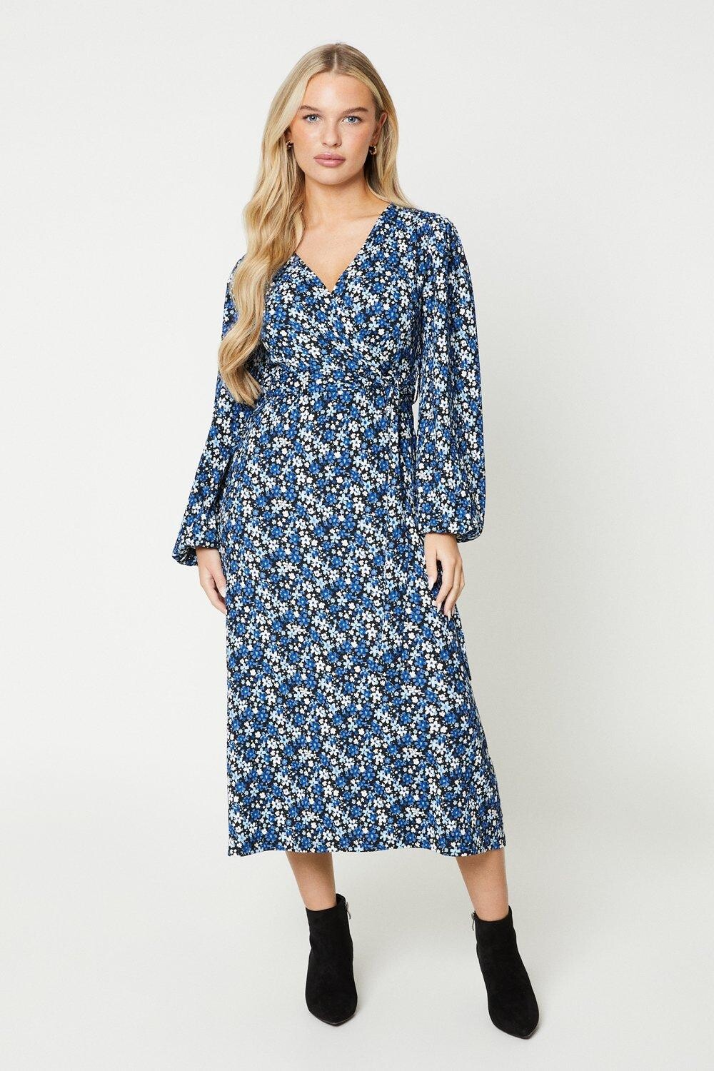 

Голубое платье миди Petite с пышными рукавами и запахом Dorothy Perkins, мультиколор, Синий