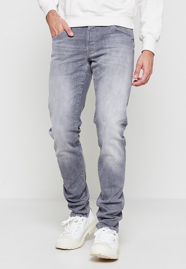 Джинсы прямые JJIWHGLENN JJICON Jack & Jones, серый