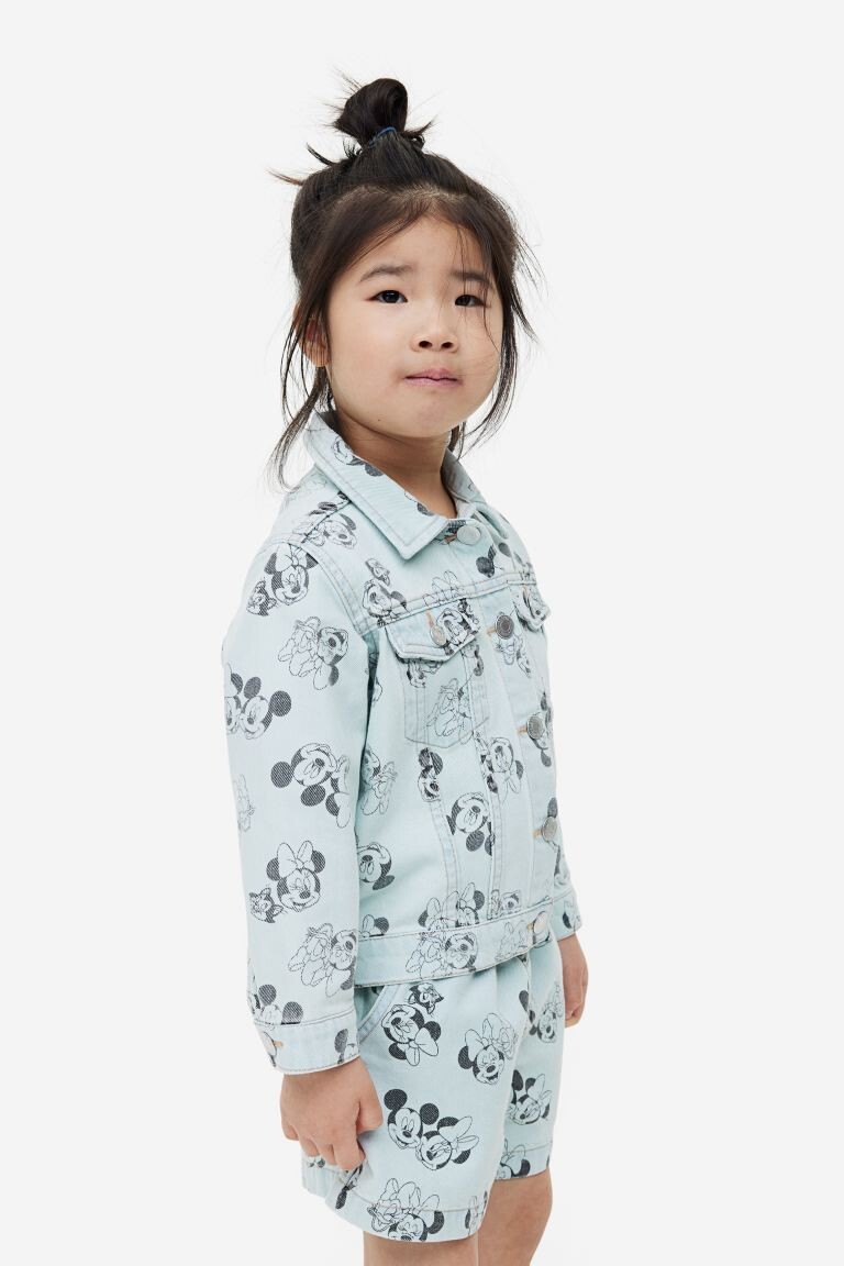 

Джинсовая куртка с принтом H&M