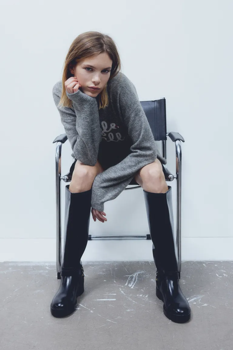 

Свитер с мотивом H&M, серый