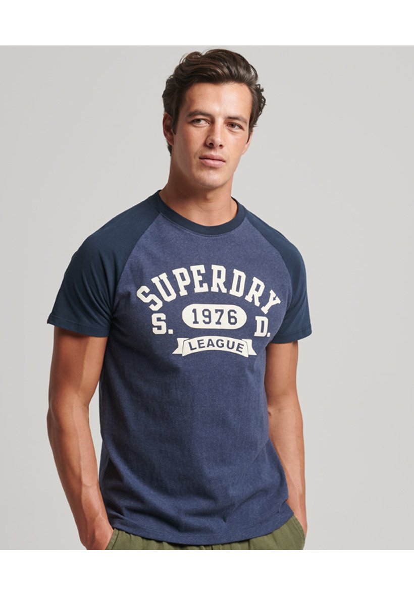 

Футболка с принтом Superdry, синий