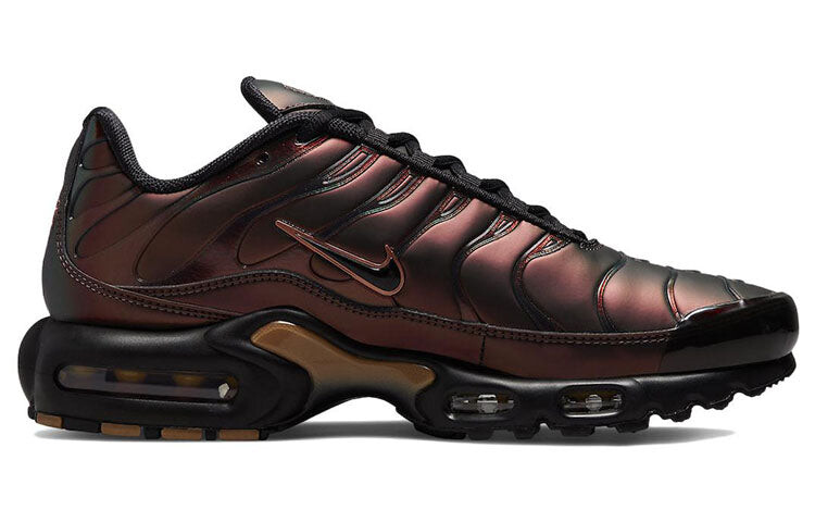 

Кроссовки мужские Nike Air Max Plus, бронзовый