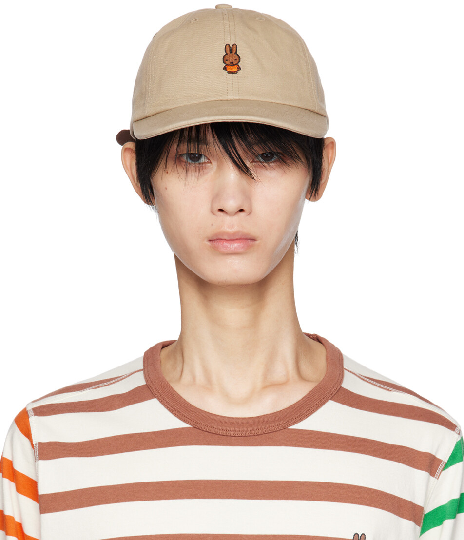 

Бежевая шестипанельная кепка Miffy Pop Trading Company