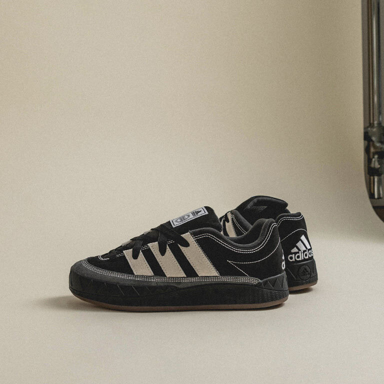 

Кроссовки Adimatic Adidas, черный