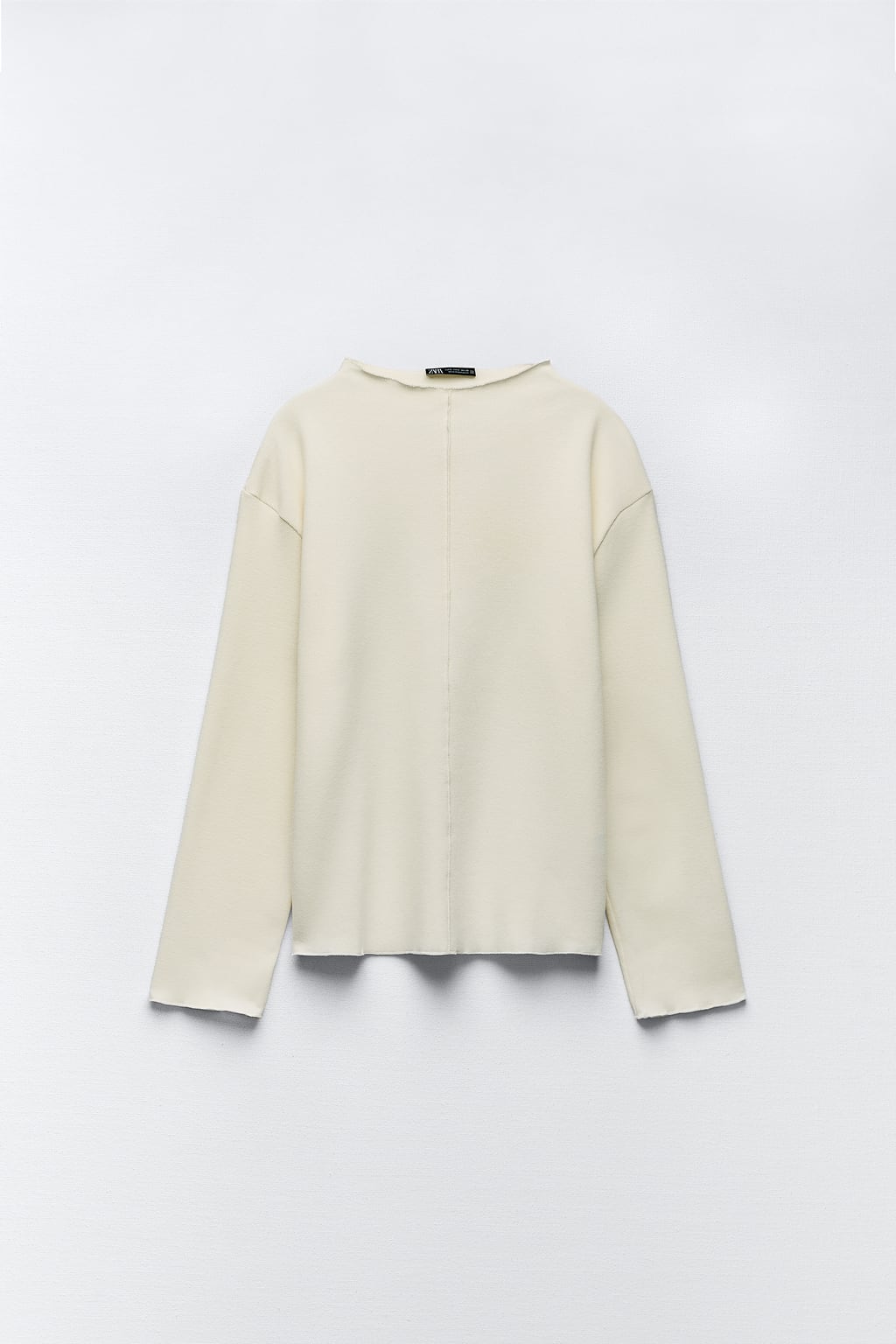 

Мягкий свитер с передним швом ZARA, экру