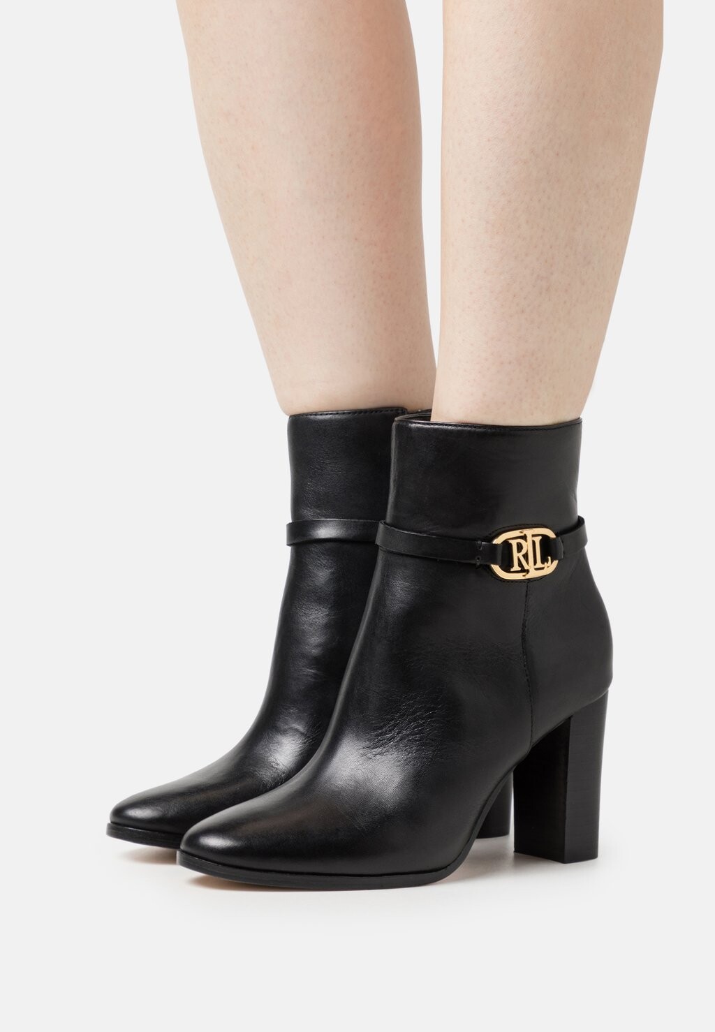 

Классические ботильоны Lauren Ralph Lauren, черный