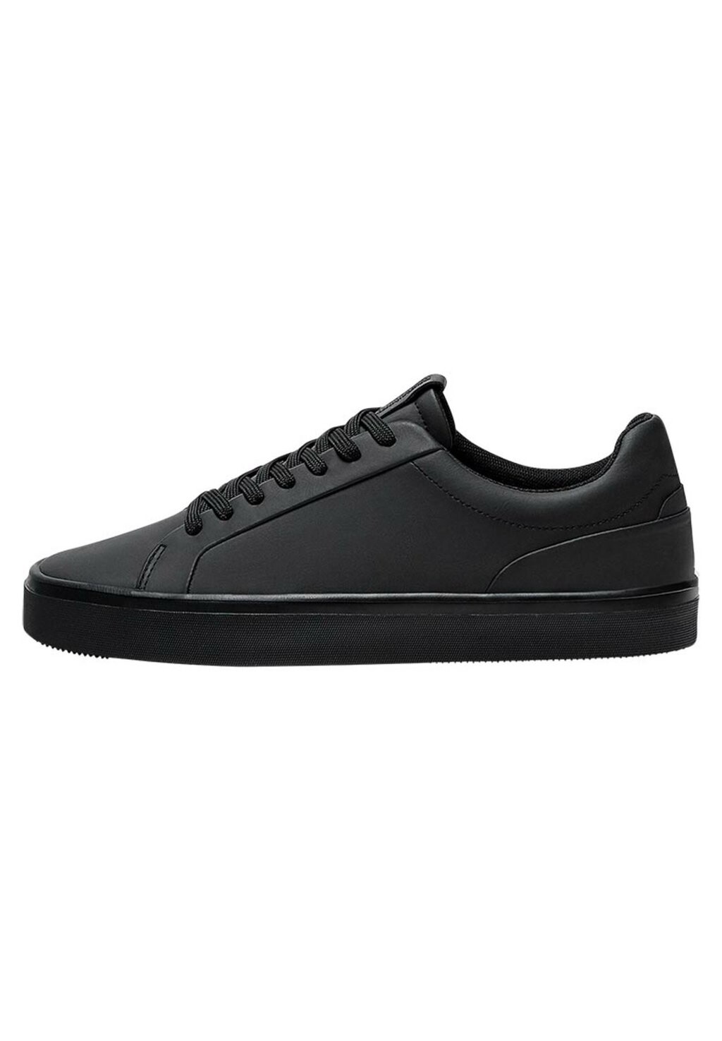 

Низкие кеды PULL&BEAR