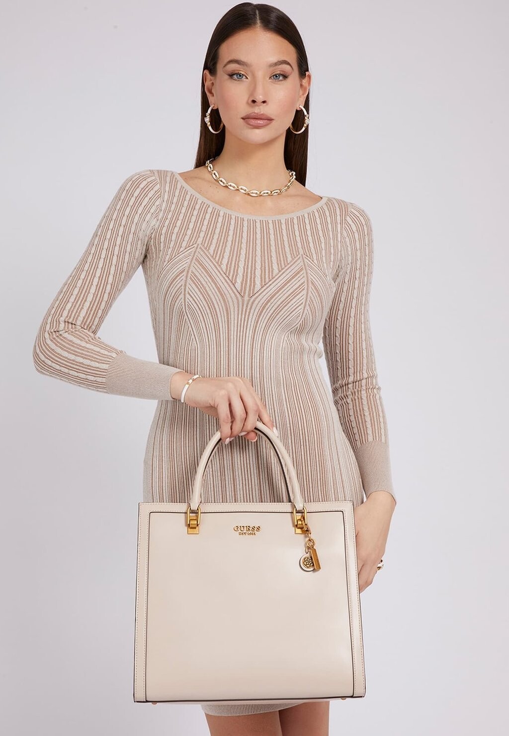 

Сумка Guess