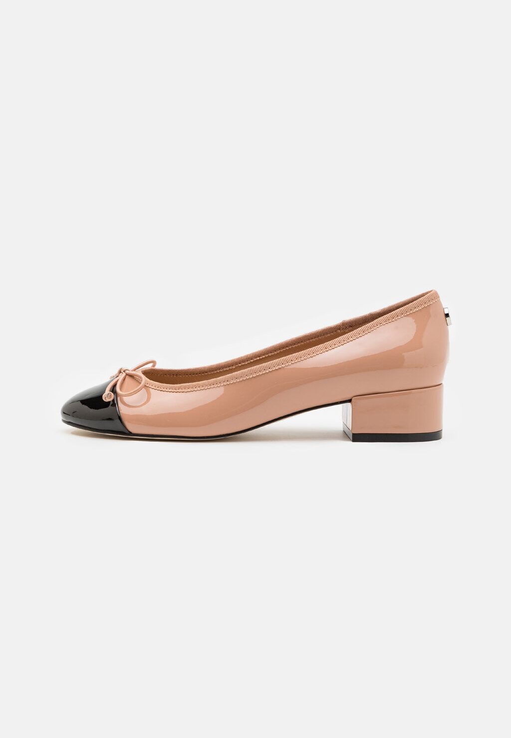 

Балетки Cherish Steve Madden, цвет black/tan