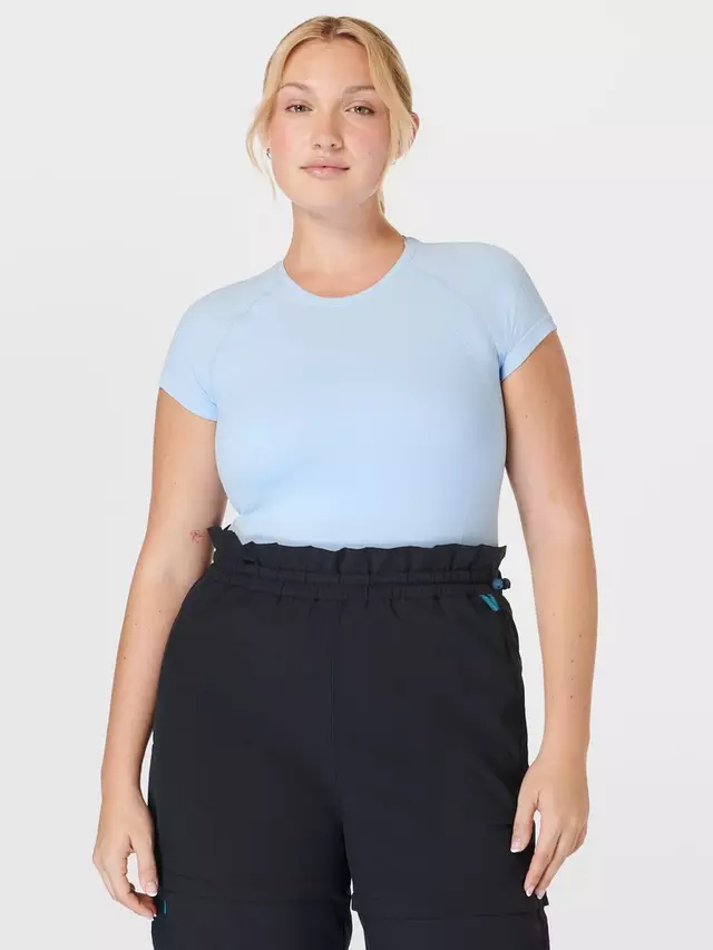

Футболка Sweaty Betty Sweaty Betty x Merrell Ascend Athlete Seamless Workout, цвет breeze blue