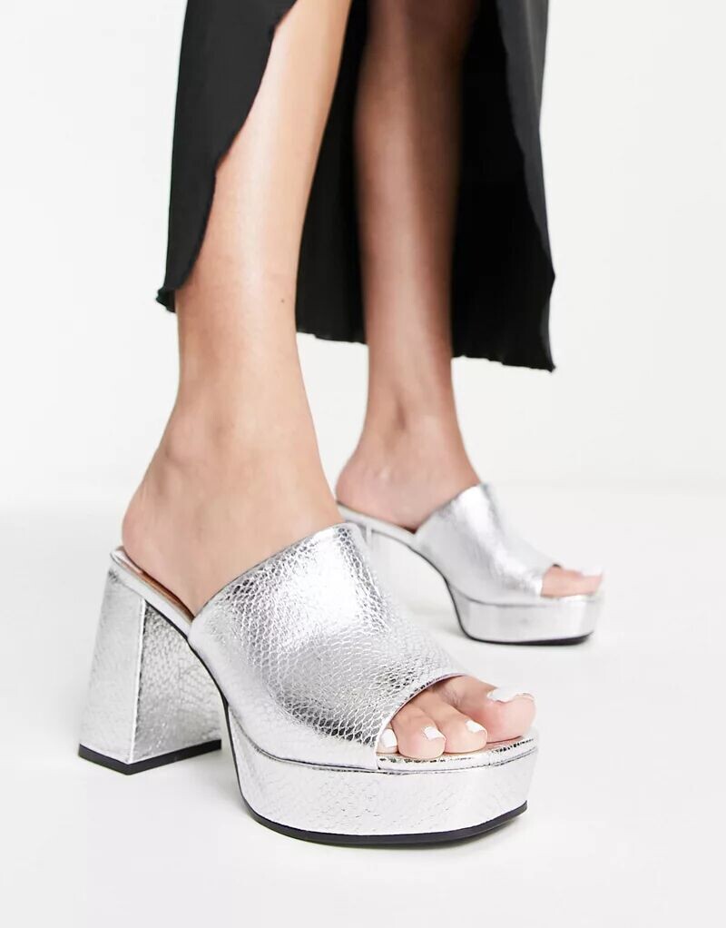 

Серебристые мюли на платформе на среднем каблуке ASOS Harmonize