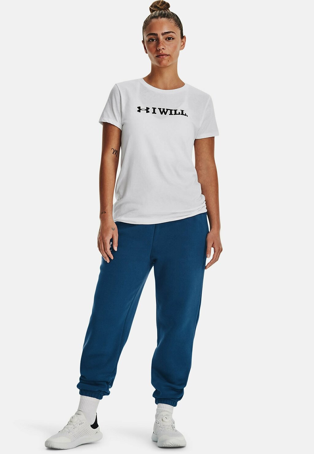 

Спортивные брюки ESSENTIAL JOGGERS Under Armour, университетский синий