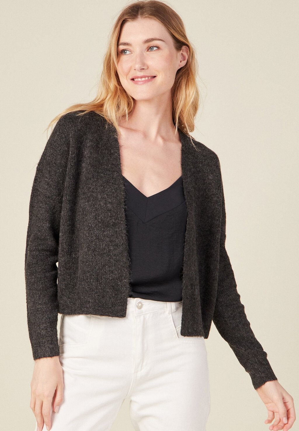 

Кардиган Mit Langen Ärmeln BONOBO Jeans, цвет gris foncé