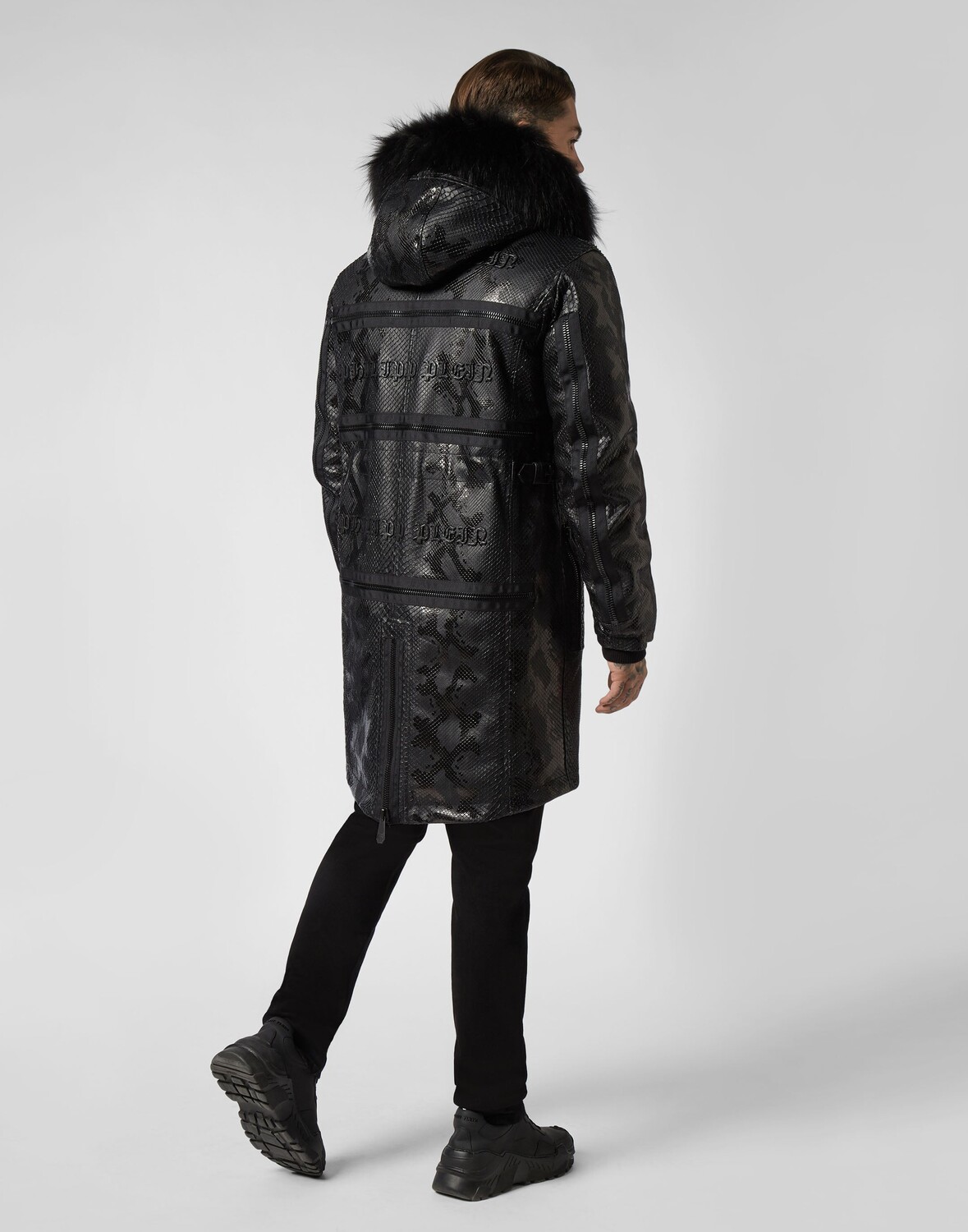 

Длинное пальто на молнии из питона Philipp Plein, черный