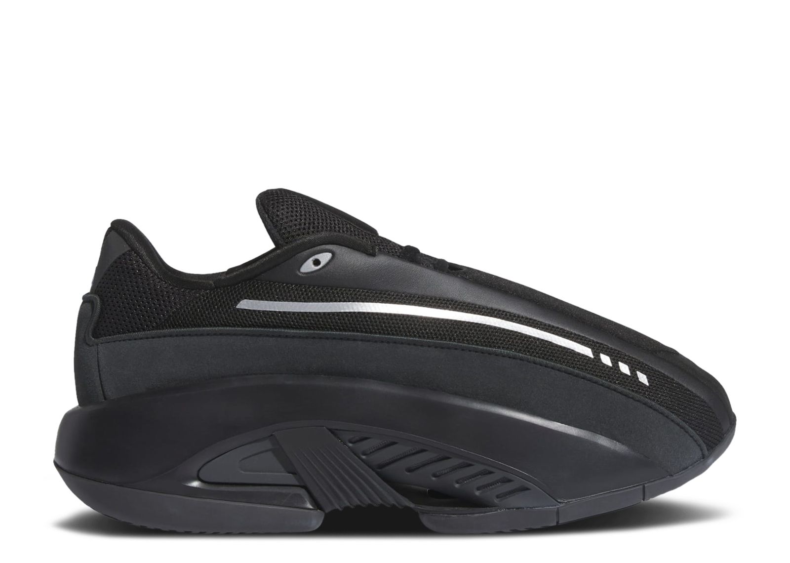 Кроссовки adidas Mad Iiinfinity 'Black Carbon', черный