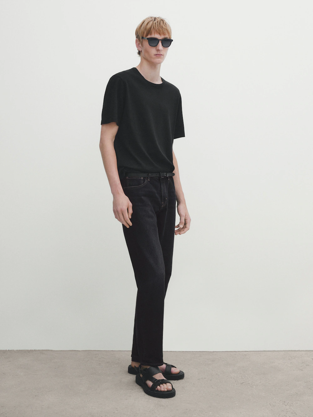 

Футболка из смешанного льна и хлопка с коротким рукавом Massimo Dutti, черный