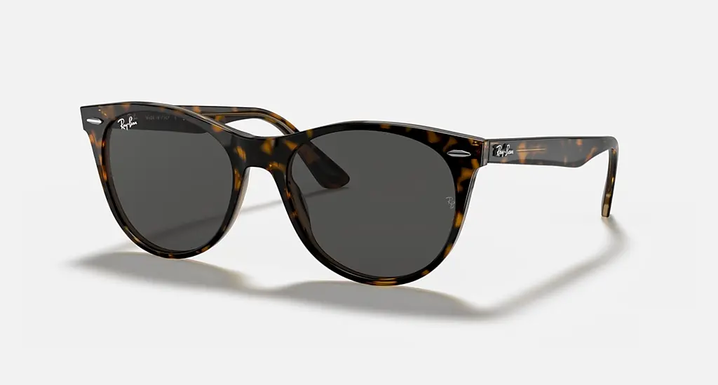 

Солнцезащитные очки Ray-Ban WAYFARER II CLASSIC, темно-серый