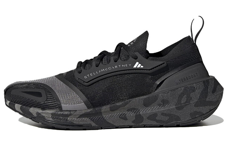 

Adidas Кроссовки женские