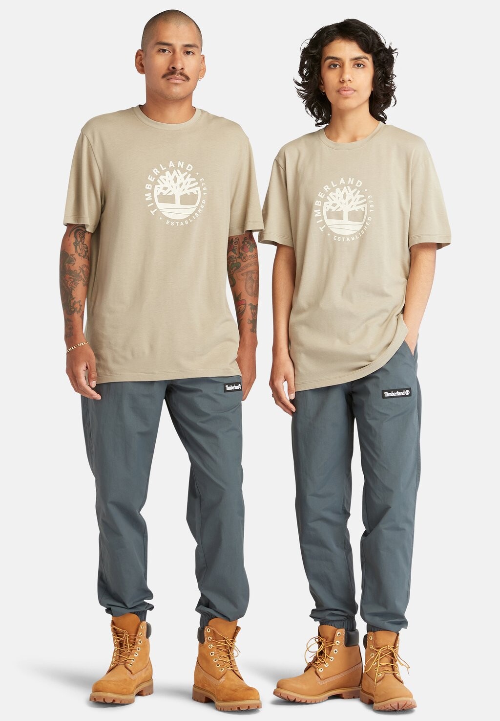 

Футболка с принтом Refibra Graphic Tee Timberland, цвет laurel oak