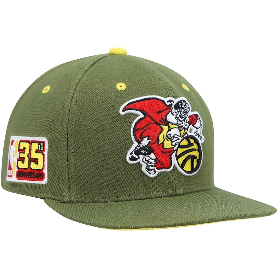 

Бейсболка Mitchell & Ness New York Knicks, оливковый