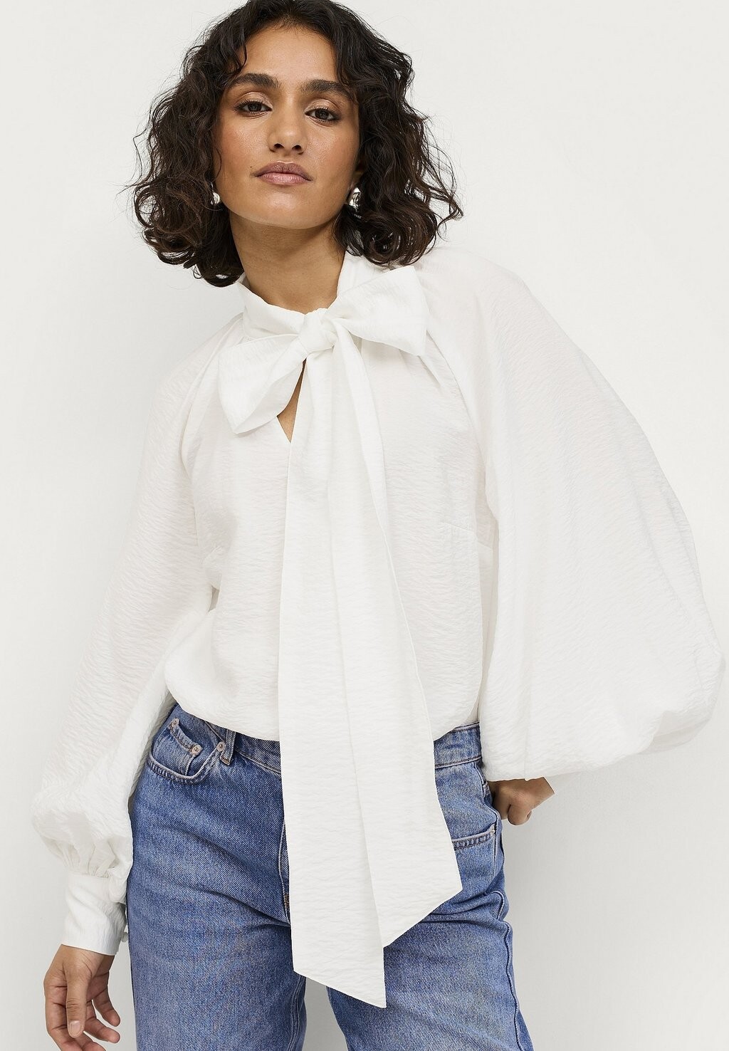 

Блузка ANDREA Ellos Collection, цвет weiß