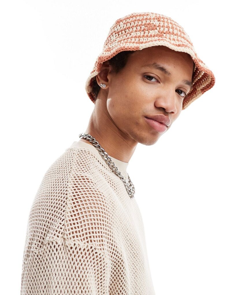

Оранжевая и экрю вязаная панама с полосками ASOS DESIGN