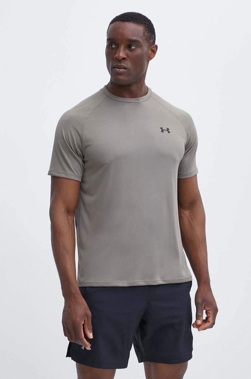 

Тренировочная футболка Under Armour, зеленый