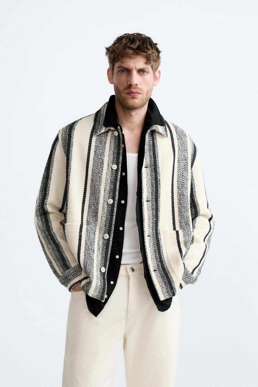 

Текстурированная рубашка ZARA, черно-белый