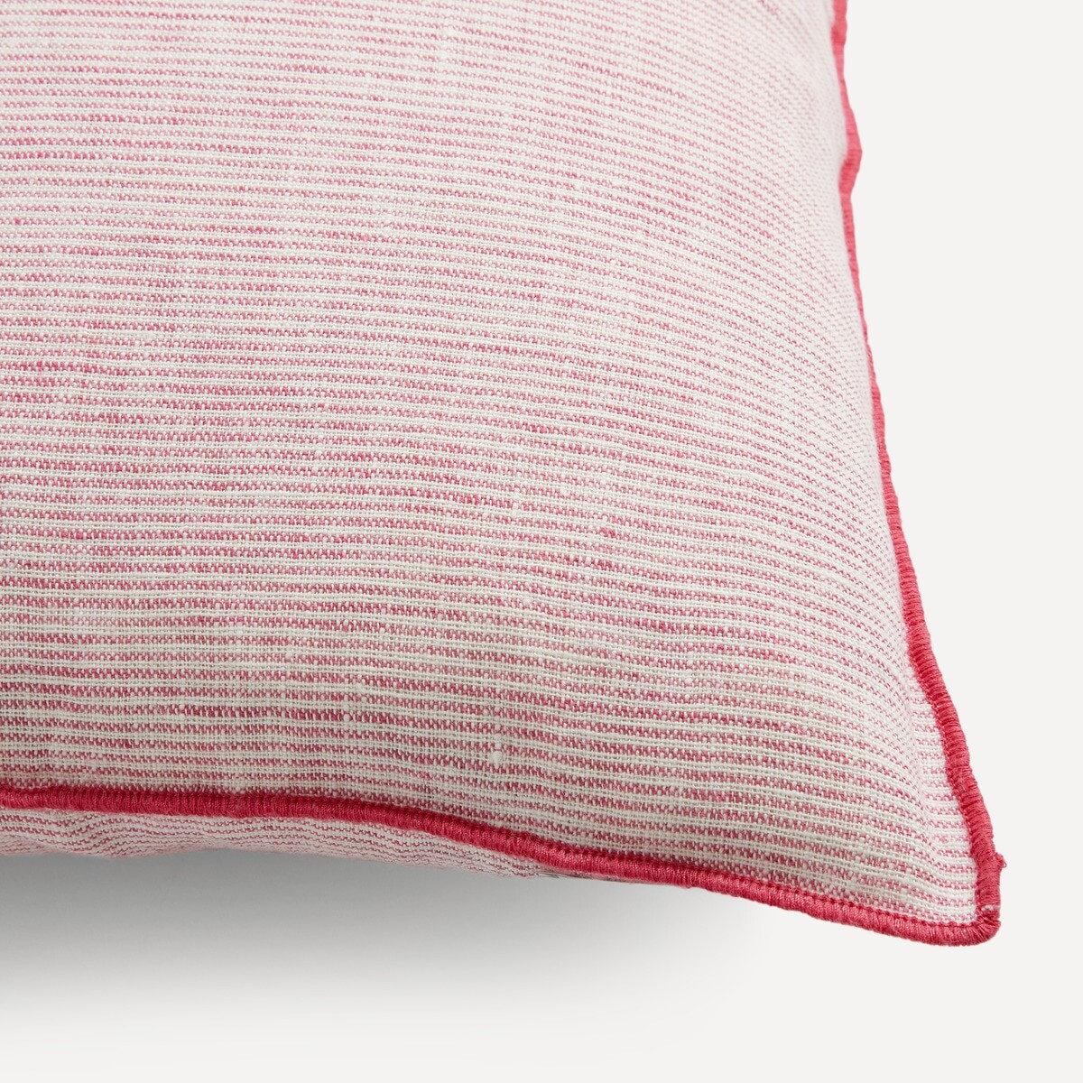 Подушка Elle Home Купить